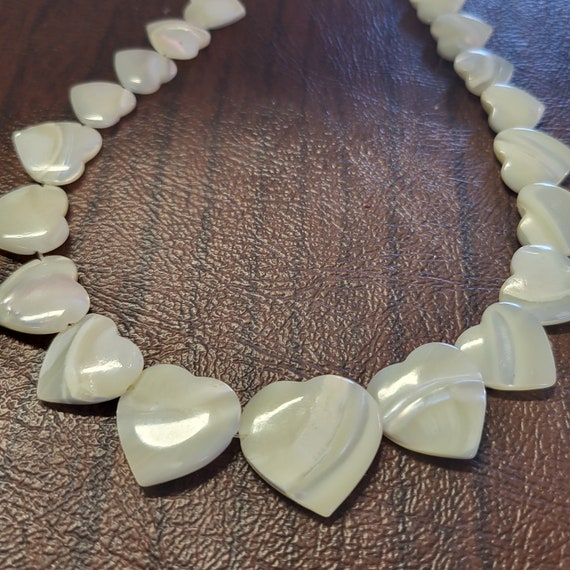 Vintage Avon Carved Mother of Pearl Heart Necklac… - image 4