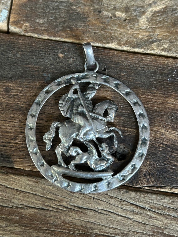 Sterling Saint George and the Dragon detailed open