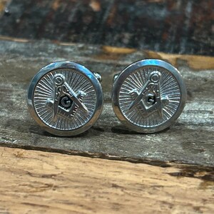 Vintage silver tone round Masonic cufflinks, Freemasons, square, compass and God