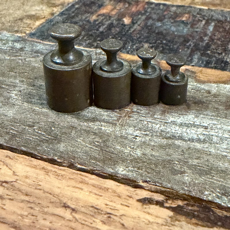 Small Vintage Balance Scale - Etsy