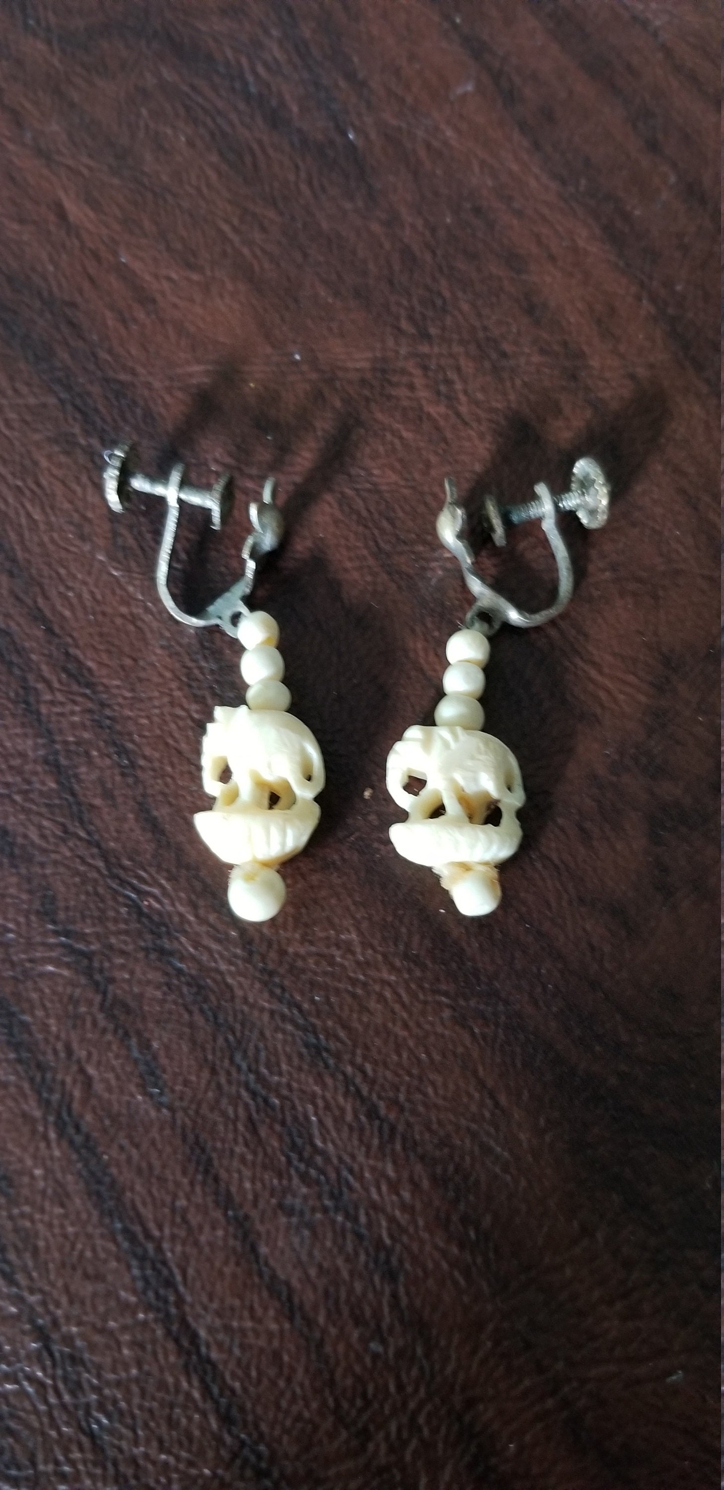 Hakusui Carved Ivory Flower Necklace wEarrings sold at auction on 8th  November  Bidsquare