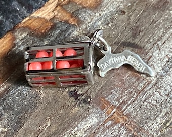 Vintage sterling silver Florida orange crate charm souvenir from Daytona Beach, Florida travel charm