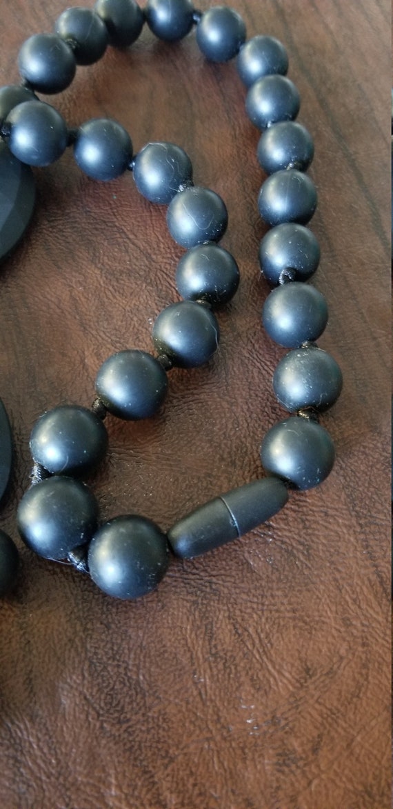 Unique Modernist Rubber Bead Statement Necklace, … - image 4