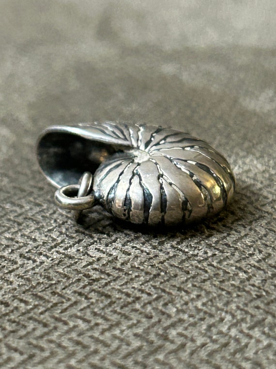 Beautiful Kabana sterling nautilus shell charm/pe… - image 9