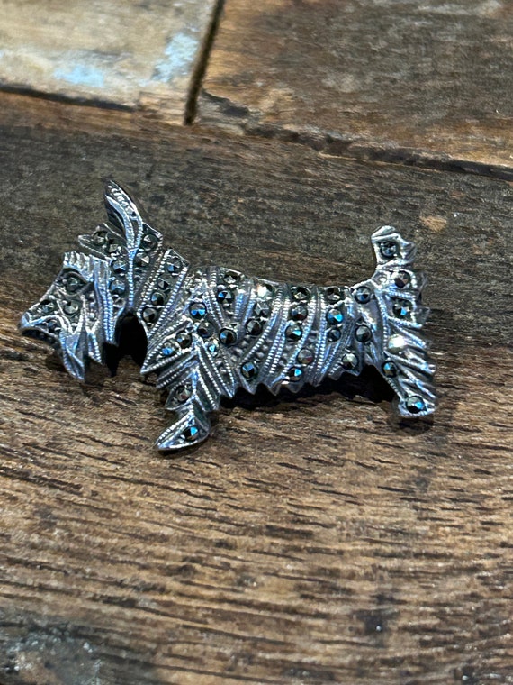 Sterling and marcasite Scottie dog pin/brooch