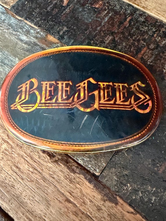 Bee Gees 1978 Pacifica Mfg vintage oval shaped holographic belt buckle, pop music memorabilia View 5