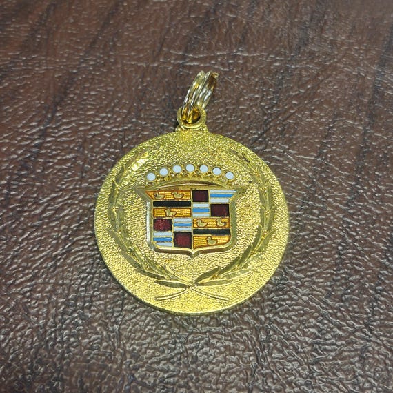 Vintage 24K Gold-Plated and Enameled Cadillac Medallion, Cadillac Dealership Medallion from Braun Cadillac Inc., Pretty Cadillac Pendant