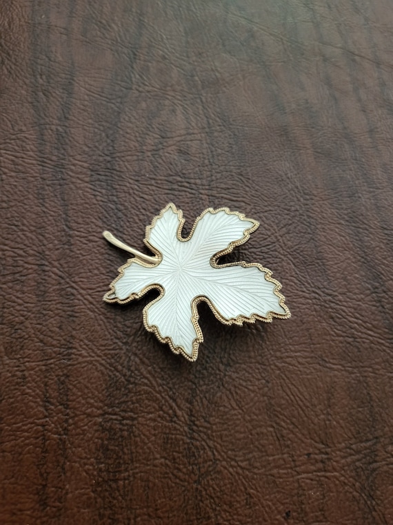 Vintage Enameled Autumn Leaf Brooch, White Enamele