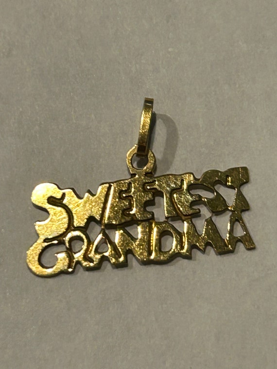 14k gold Sweetest Grandma pendant, little gold gra