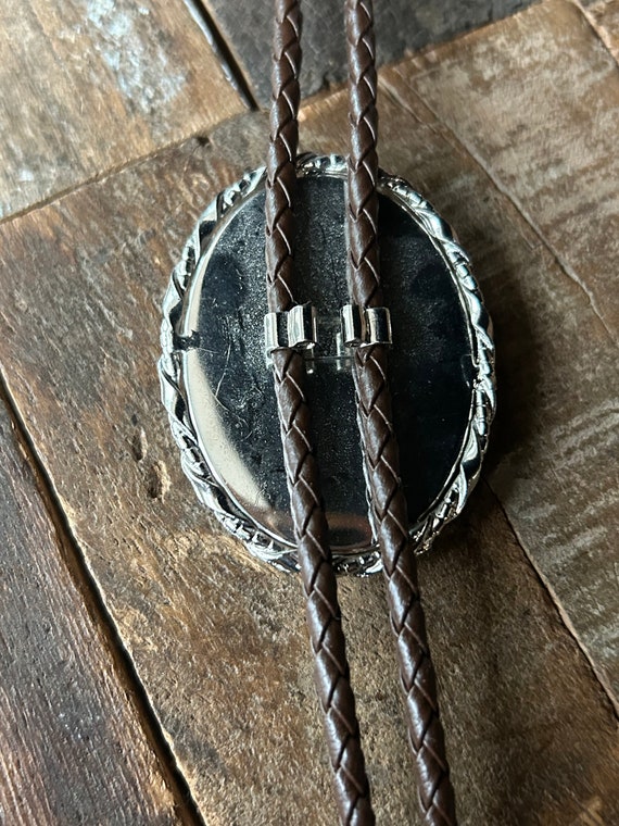 Southwestern style bolo tie with a silver tone & … - image 5