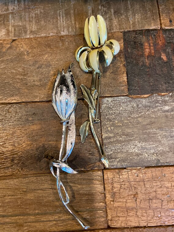 Lot of Two Vintage Long Stem Flower Pins brooches From Coro One