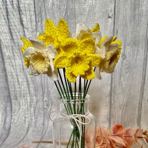 Crochet Daffodil Flowers