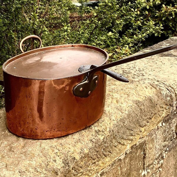 Huge Heavy Georgian (early 1800’s) High Sided Oval Copper Stock Pan & Cover with Dovetail Seams Sourced in France from a Grand Country House