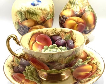 Vintage (As New!) with Original Labels! AYNSLEY ORCHARD GOLD Cup, Saucer, Vase and Bud Vase / Aynsley Fruits Bone China Cabinet Ware