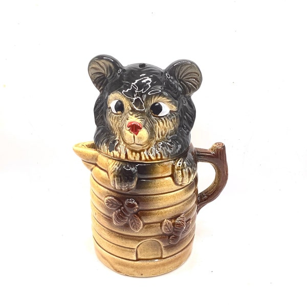 Cute yet Curious! A Vintage Bear Pourer or Sifter or Honey Pot made in England / Quirky Kitchenalia / Googly-Eyed Figurine / Syrup Pourer