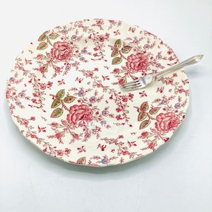 Extra Large Cake Platter or Charger in ROSE PINK CHINTZ by Johnson Brothers (England) / Wedding Table Centrepiece / Romantic Pink China