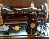 SINGER HAND-CRANK Semi Industrial Sewing Machine with Original Case Many Accessories, Fabulous Haberdashery or Vintage Dress Shop Prop