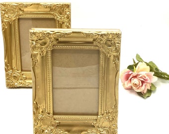 Coppia di cornici vintage in legno gesso francese / Portafoto o immagini in stile castello decorato / Decorazione shabby chic francese