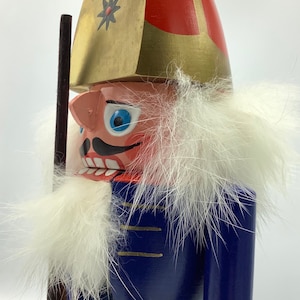 Hand-Made 30 cm German Christmas Nutcracker with Original Box / Erzgebirgische Nussknacker / Wooden Soldier Novelty Nut Cracker