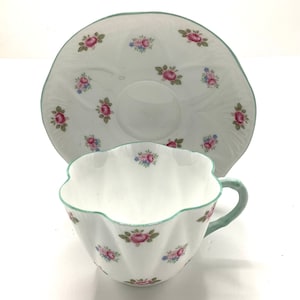 Exquisite SHELLEY ROSEBUD TEA Cup & Saucer / English Floral Afternoon Tea Bone China Set / Downton Abbey Tea Time