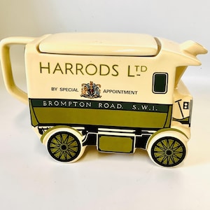 Perfect! HARRODS 1919 DELIVERY VAN Teapot made by Sadler, in England / Unusual Teapot / Collectible Teapot / Quirky Tea Time Accessory