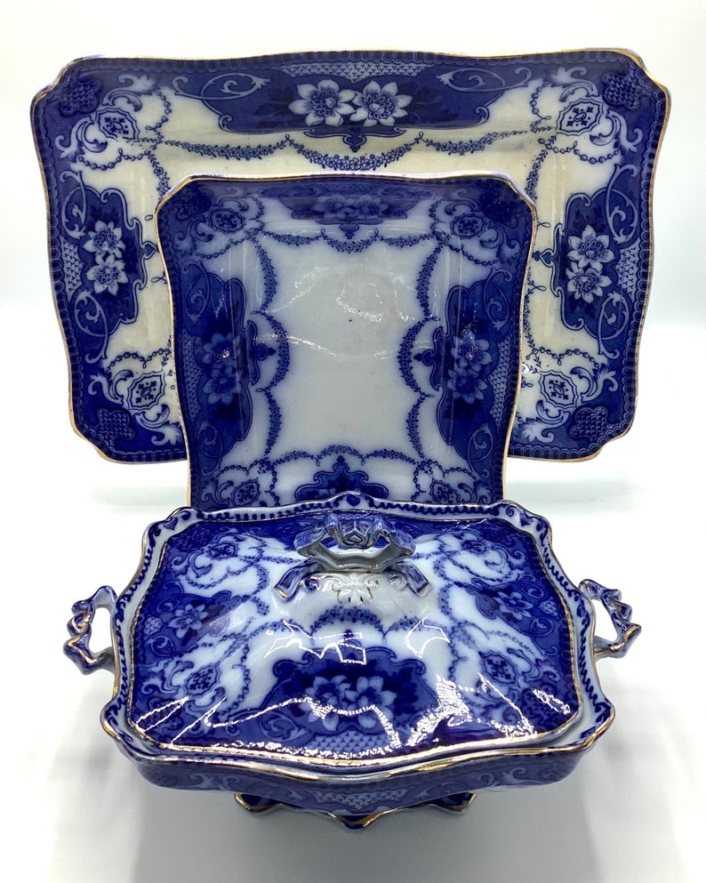 Impressive and Rare English 3-Piece Flow Blue Serving Set by Ford & Son / Staffordshire 19th century Tureen, Platter and Meat Plate image 7