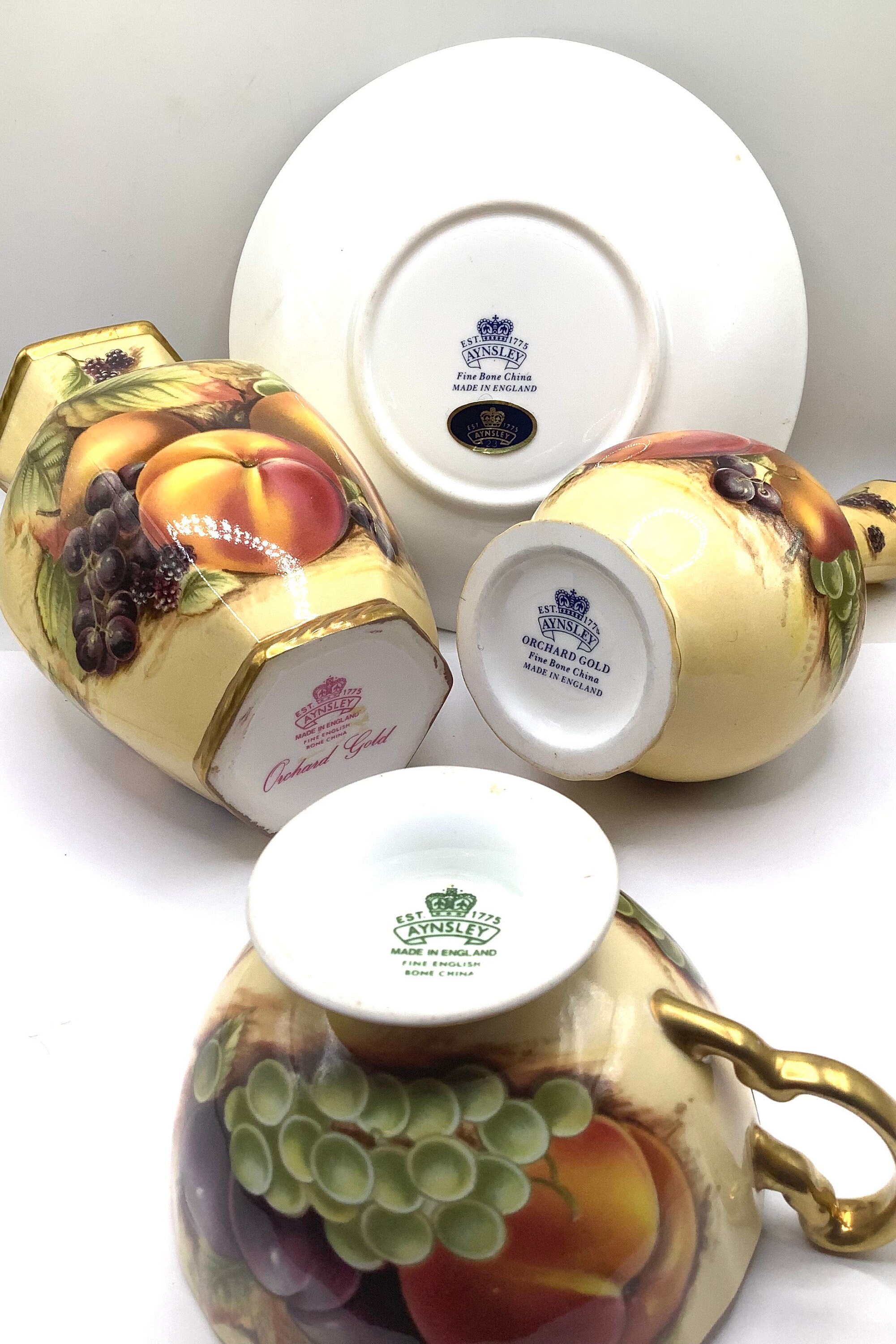 希少 エインズレイ オーチャードゴールド ティーポット