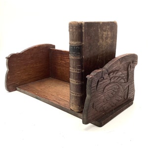Early 1900’s Arts & Crafts Book Stand with CARVED OWL Design / Victorian Oak Bookshelf