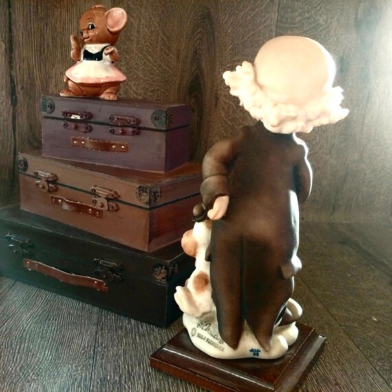 カポディモンテ ピエロと犬の置物