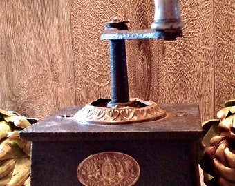 ENGLISH ANTIQUE KENRICK Sons Patent Coffee Grinder No. 3 Stunning Heavy Kenrick Cast Iron Kitchen Mill Victorian Manual Coffee Mill Etsy Canada