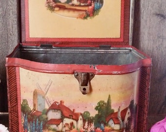 Large & Fabulous Condition!! 1930's OLD ENGLAND WORKBOX Tin, Antique Biscuit Storage, Haberdashery Keep, Quaint Collectible Tinplate Coffret