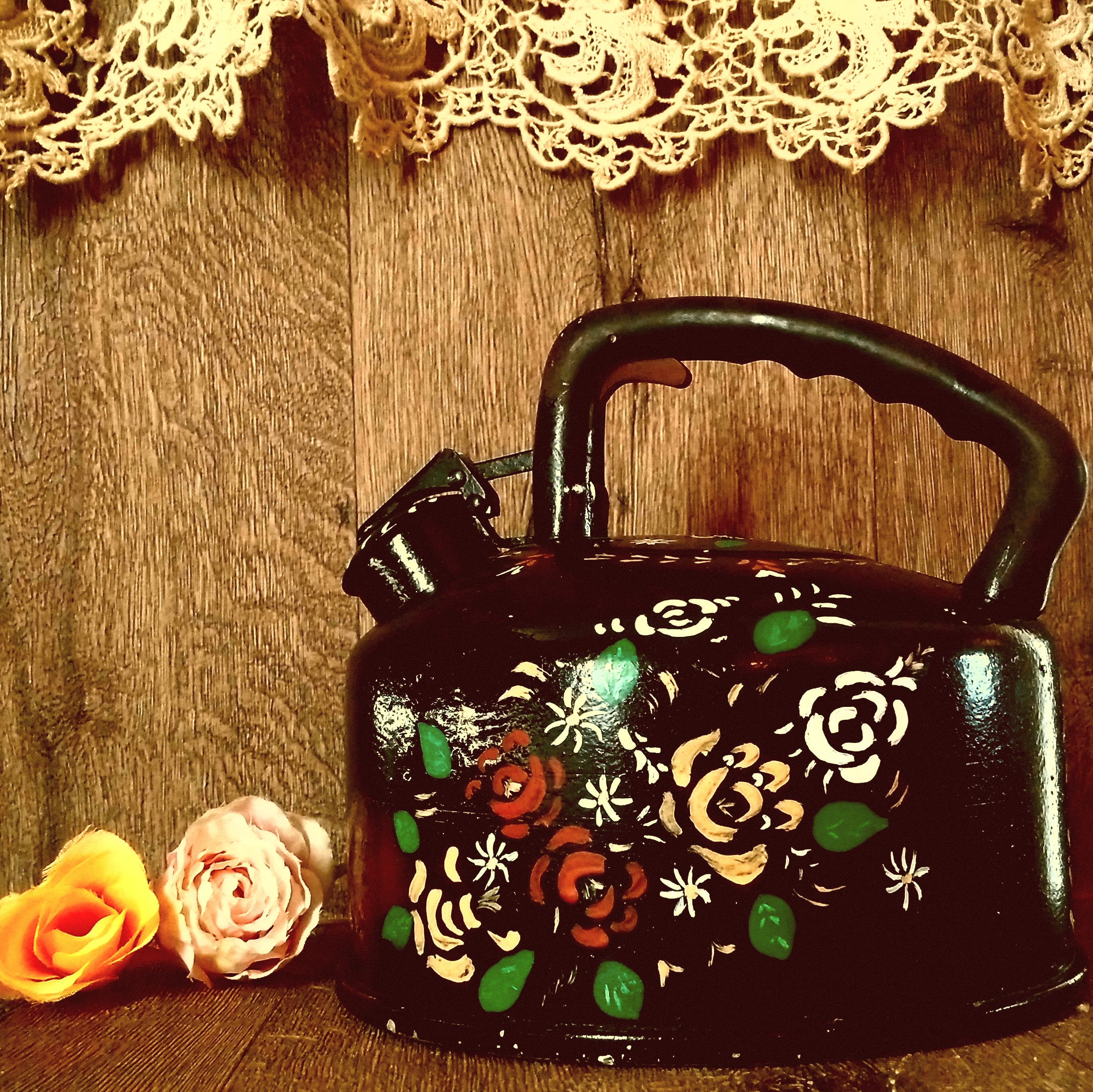 Prestige whistling kettle top
