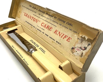 GRAFTONS de SHEFFIELD CAKE Knife dans la boîte originale / vintage Kitchenalia / Perfect Prop pour vitrine ou café / cadeau pour Baker