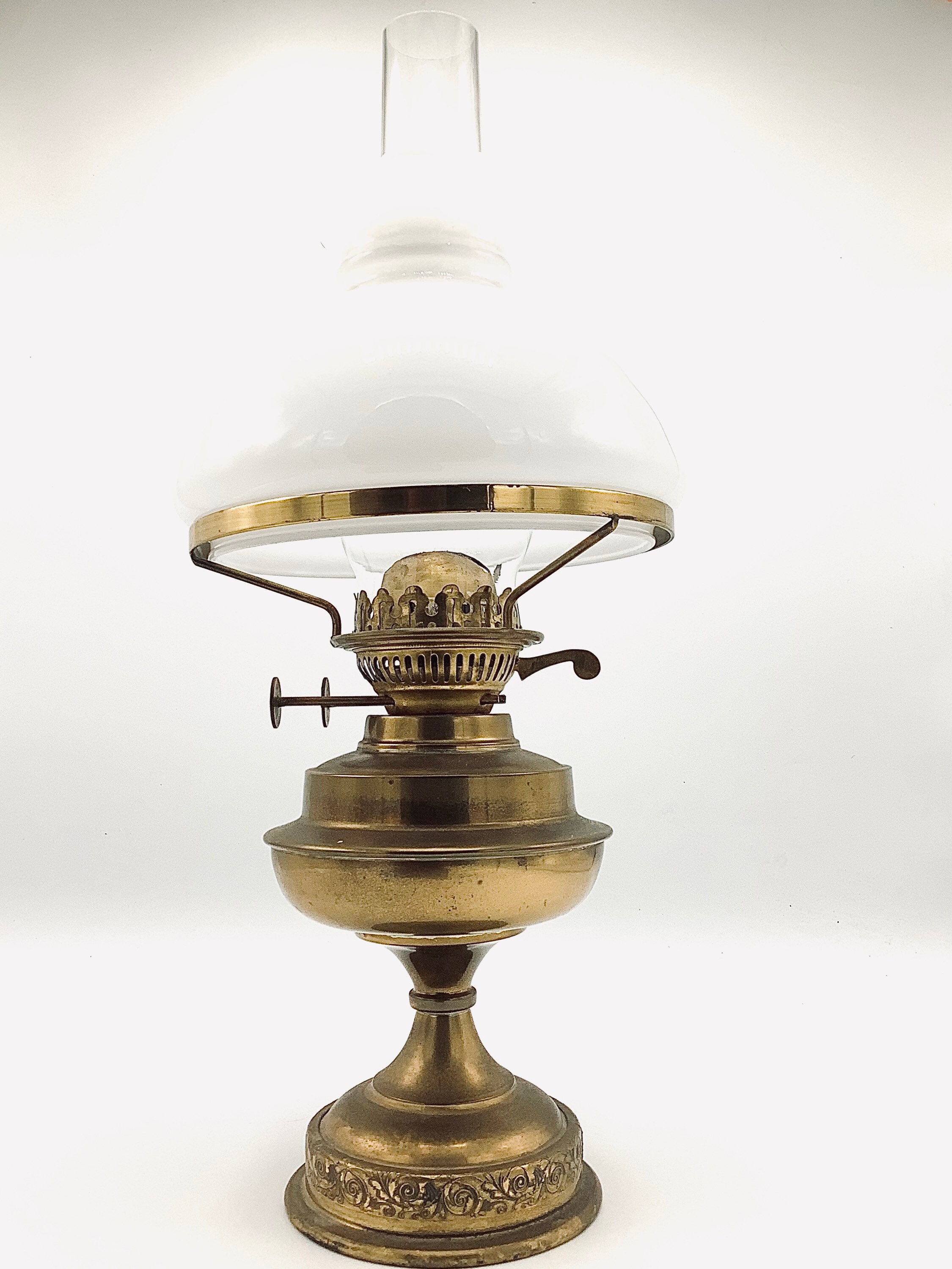 Abbey Cordless Lamp - Dark Antique Brass