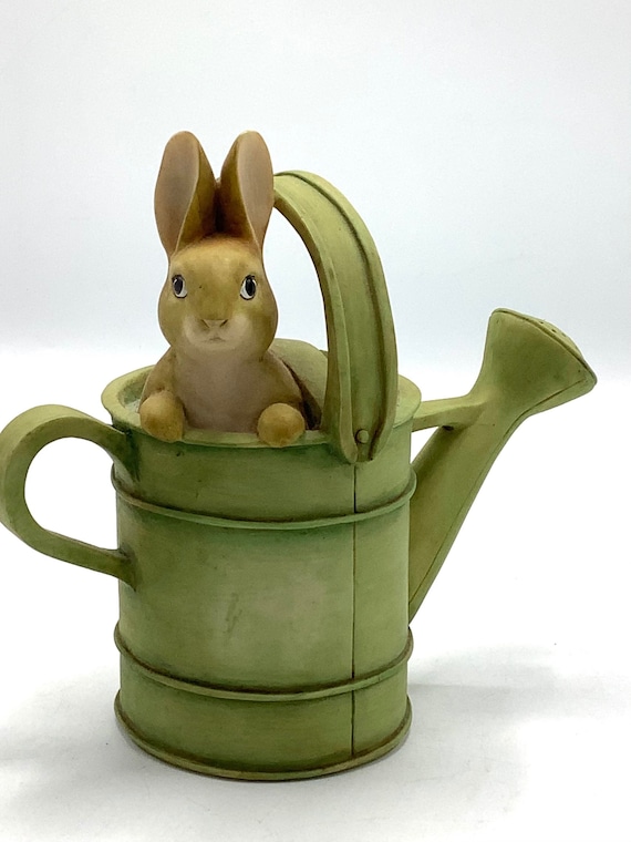 エネスコ Enesco ピーターラビット　置物 インテリア　ベアトリクス　ポター エネスコ Enesco ピーターラビット置物 インテリアベアトリクス