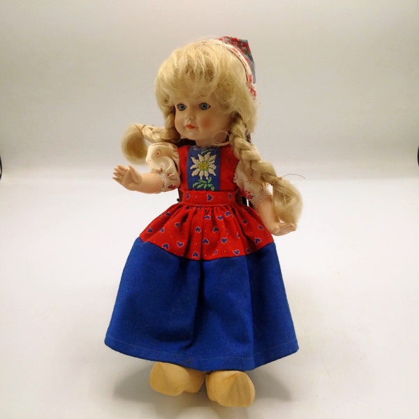 Fabulous!! VINTAGE 25cm DUTCH DOLL with Wooden Clogs & Hand-made Clothes / Exquisite Netherlands National Costume Doll