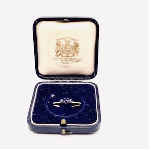 Antique Victorian BABY’S SHAWL PIN Gold & Sapphire within a Separate 19th century Carrington’s of London Royal Crown Jewellers Case