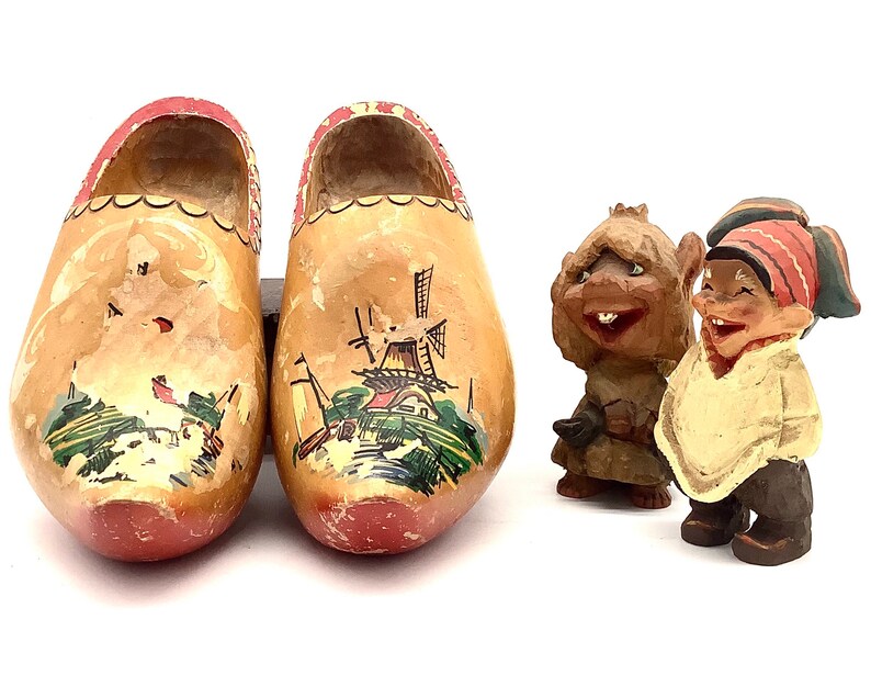 Vintage Pair of Small Wooden Dutch Clogs (european Size 22) / Great ...