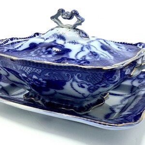 Impressive and Rare English 3-Piece Flow Blue Serving Set by Ford & Son / Staffordshire 19th century Tureen, Platter and Meat Plate image 8