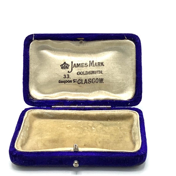 FREE WORLDWIDE SHIPPING! Beautiful Victorian Jewellery Presentation Box Lined with Satin from a Scottish (Glasgow) Goldsmith