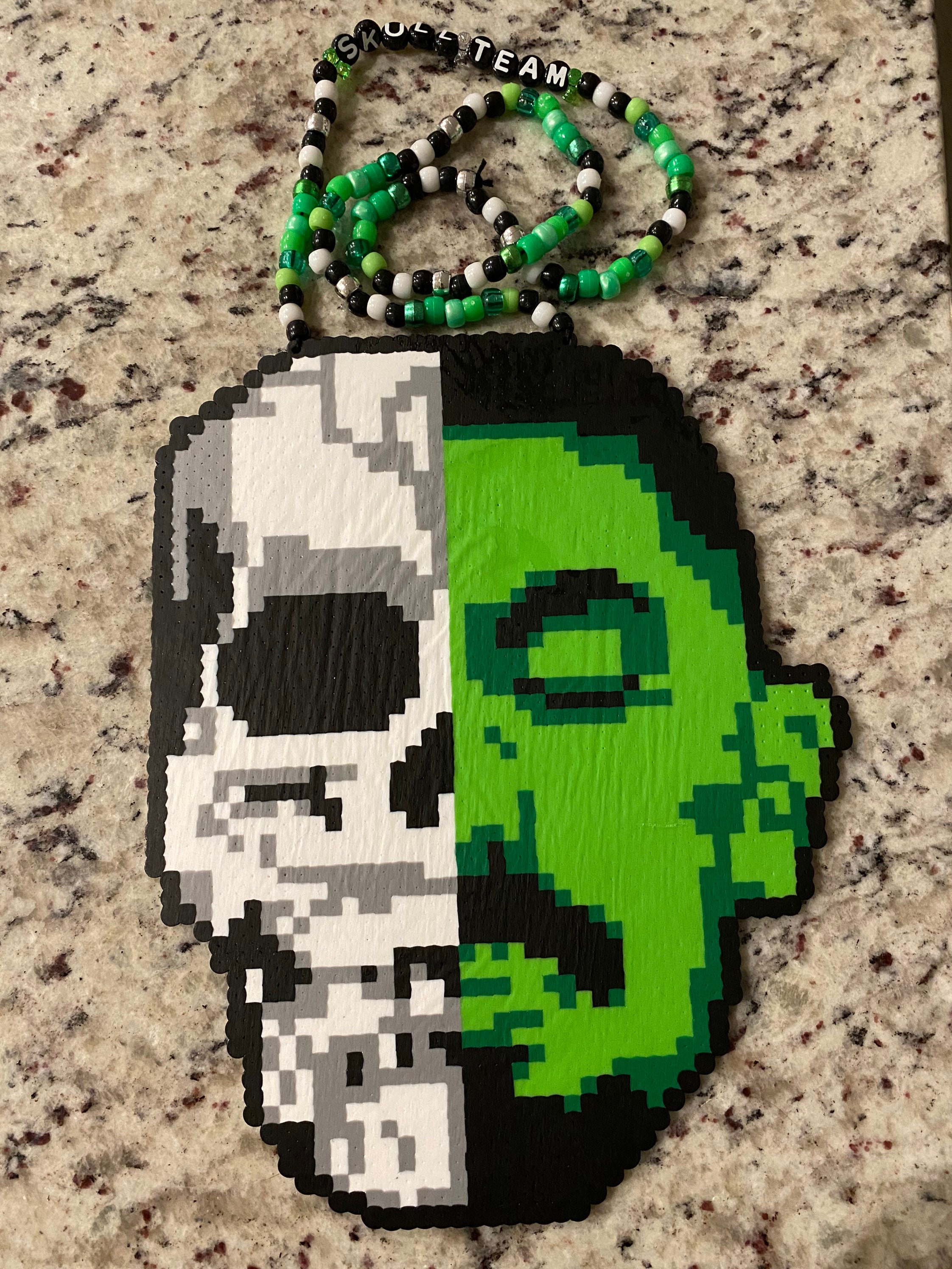 tildele Wow specificere Boogie T Monster Energy Tour Theme Inspired Perler Necklace