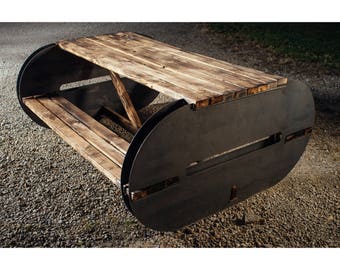 The Maria - A Modern Metal Picnic Table DIY Kit