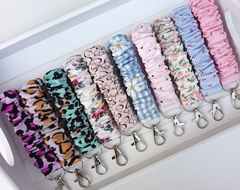 Keychain /Handmade Scrunchie Wristlet Key Fob: Floral Fabric Keychain (6 inch)/ Keyfob / Gift / Wristlet Keychain