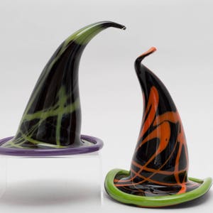Hand Blown Glass Witch Hat for Halloween Decoration, Glass Sculpture, Witchy Decor