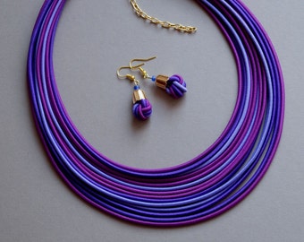 Violett-Schmuck-set, lila, gold, Layered Seil Halskette, Halskette und Ohrringe, ethnischer Schmuck, Hippie, Multistrand Halskette