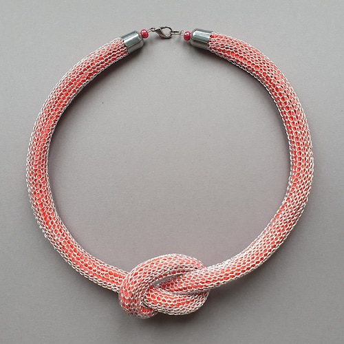 CC3803 - Collier Double Chaînes Serpent Acier Doré et Perles Oranges