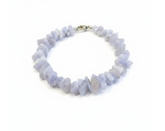 Blue Lace Agate Bracelet, Blue Lace Agate Chip Healing Crystal Jewelry for Calm Communication