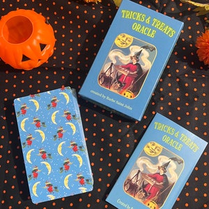 Tricks and Treats Halloween Oracle Deck Version 2, Vintage Halloween Divination, Vintage Holiday Oracle Cards