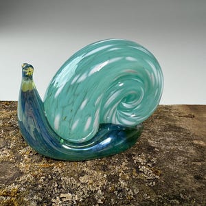 glass snail figurine, garden figurine, garden art, whimsical garden decor, gift for garden lover, gift for gardener, gift for plant lover
