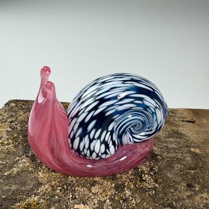 glass snail figurine, garden figurine, garden art, whimsical garden decor, gift for garden lover, gift for gardener, gift for plant lover